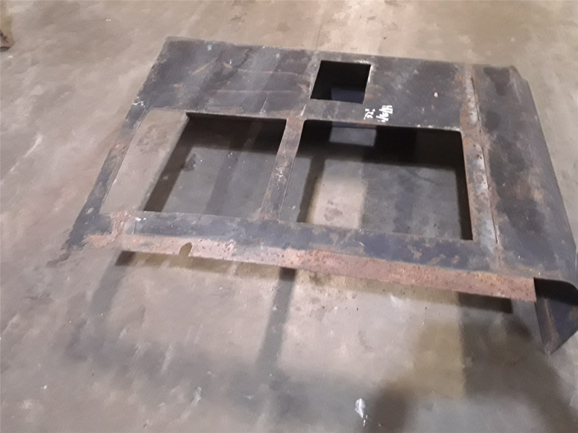 USED HOOD 1416488, photo 1 of 3