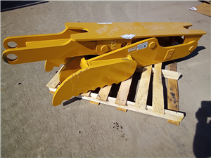 Part Number: THUMB-320-5523263    for Caterpillar 320  