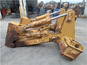 Part Number: 2156423              for Caterpillar D8T  