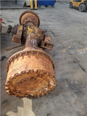 Part Number: AXLE-826C-8V8886     for Caterpillar 826C 