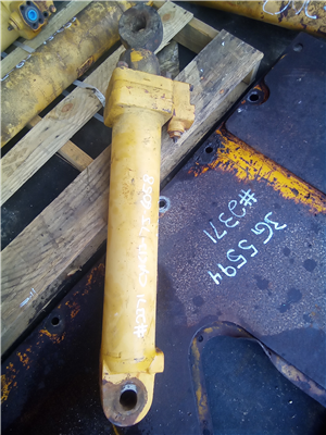 Part Number: CYL-613B-7J6058      for Caterpillar 613B 