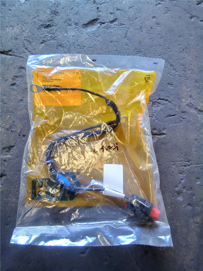 CAT 5237667 part 1