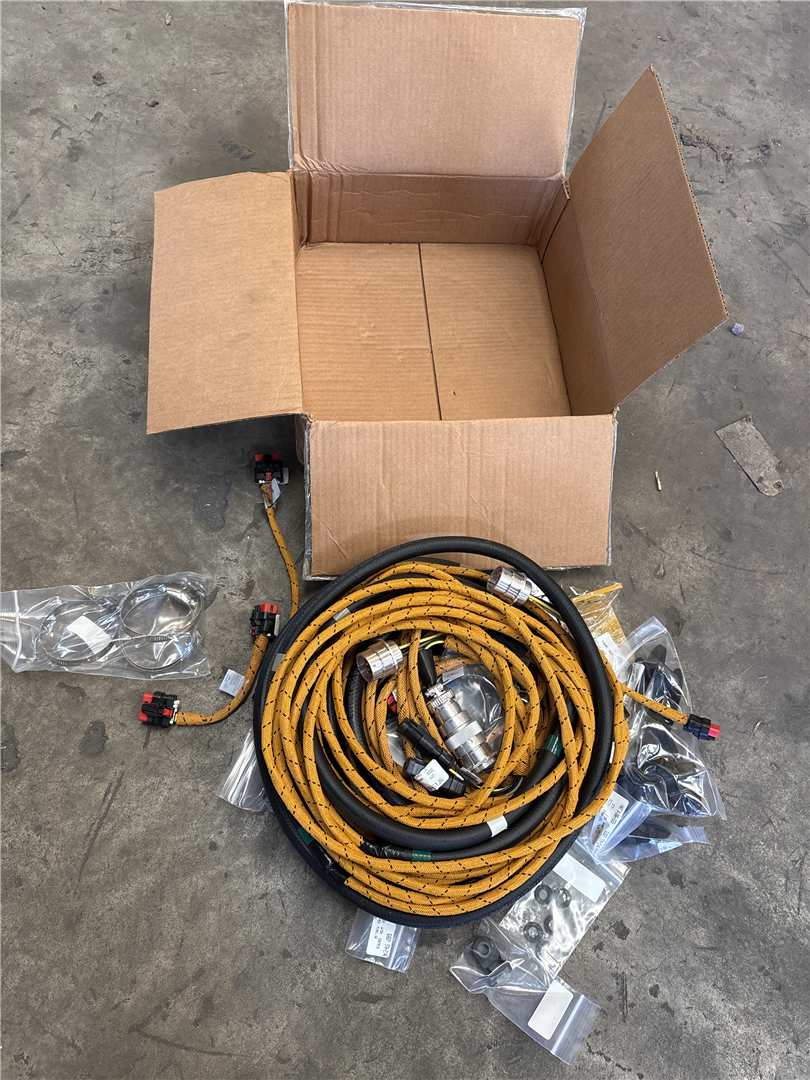 CAT 5702146 part 1