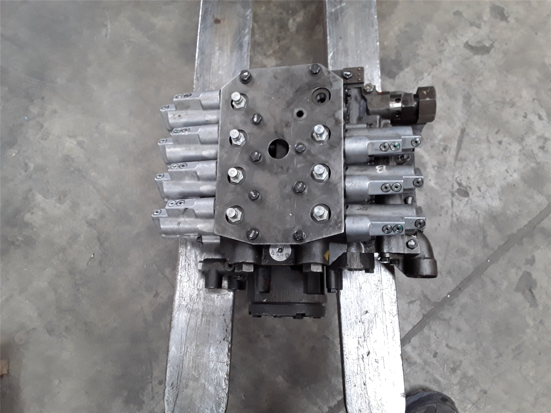 CAT 4948052 part 1