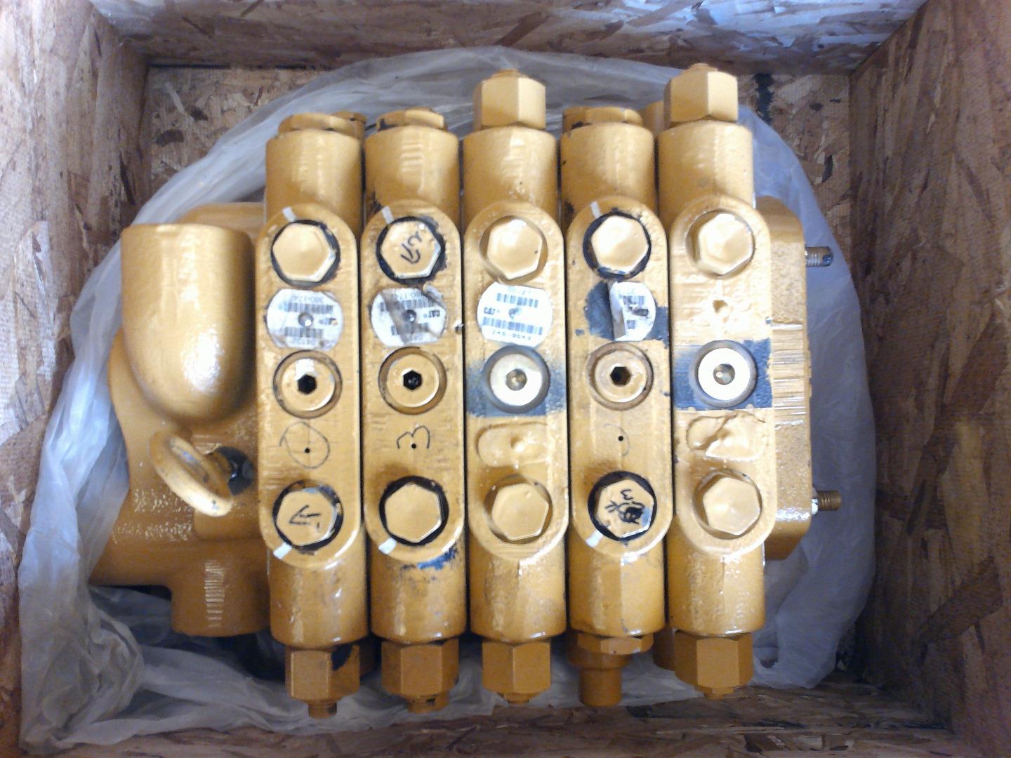 CAT 4425651 part 1