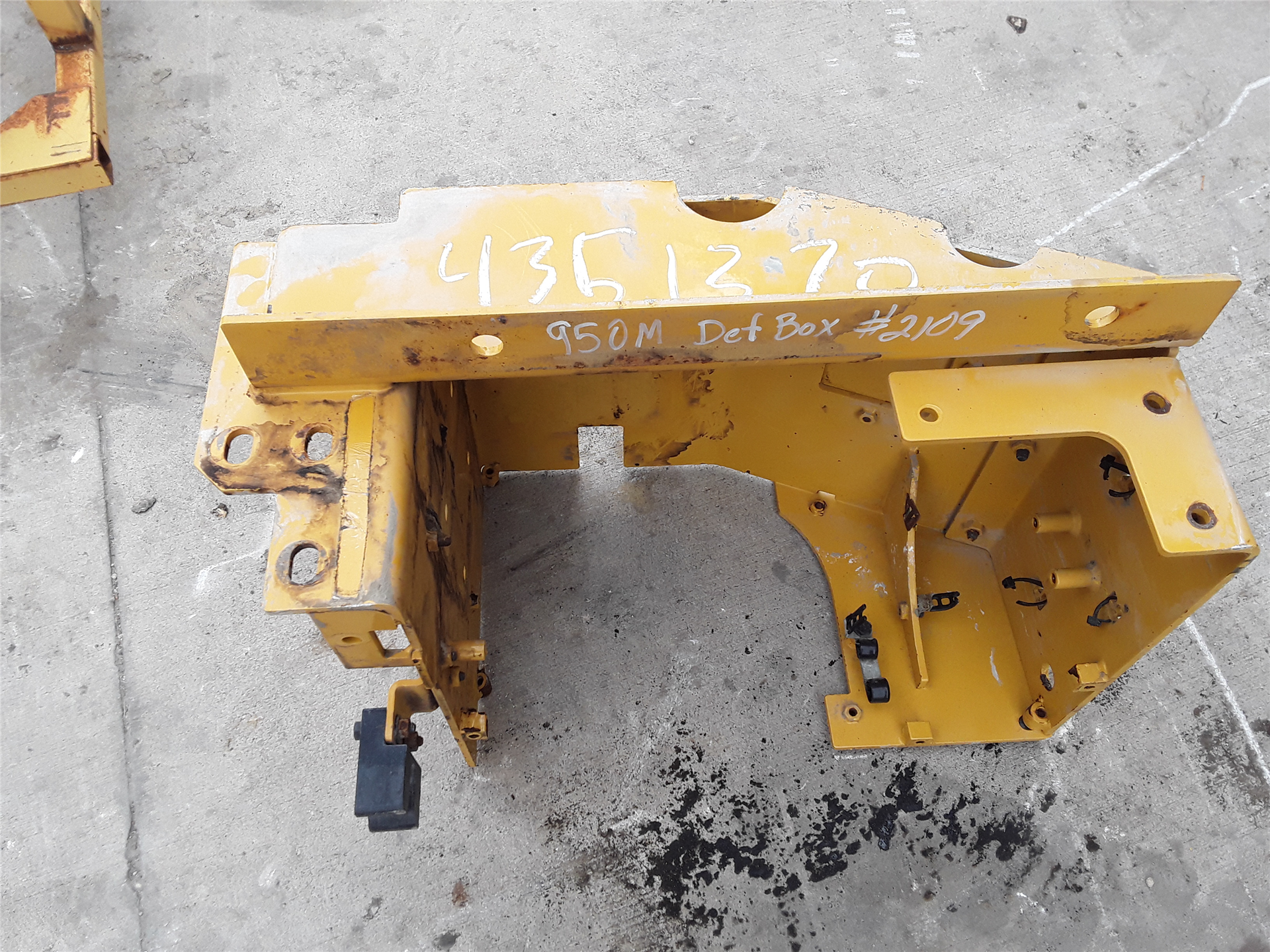 CAT 4470930 part 1