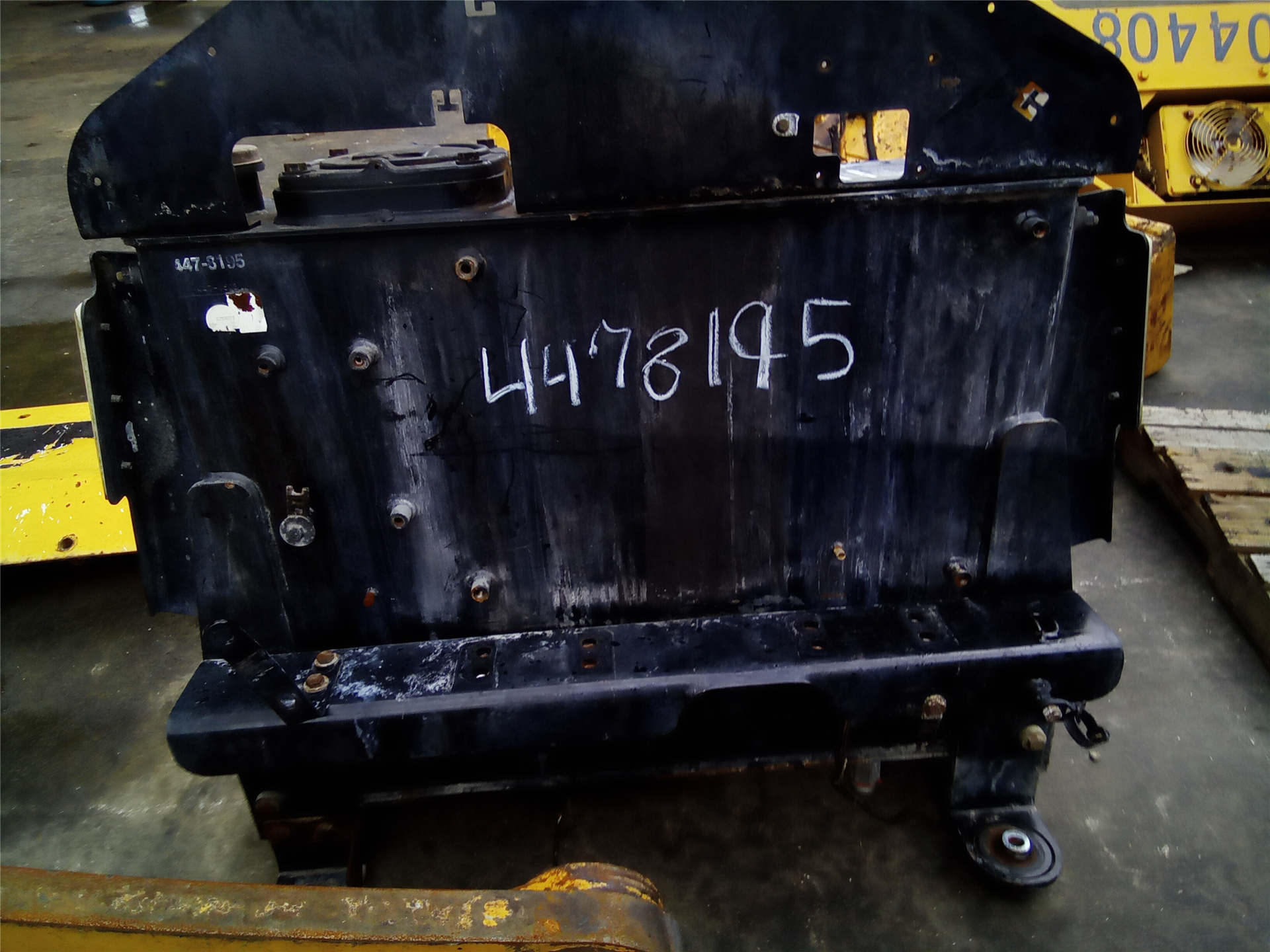 CAT 4478195 part 4