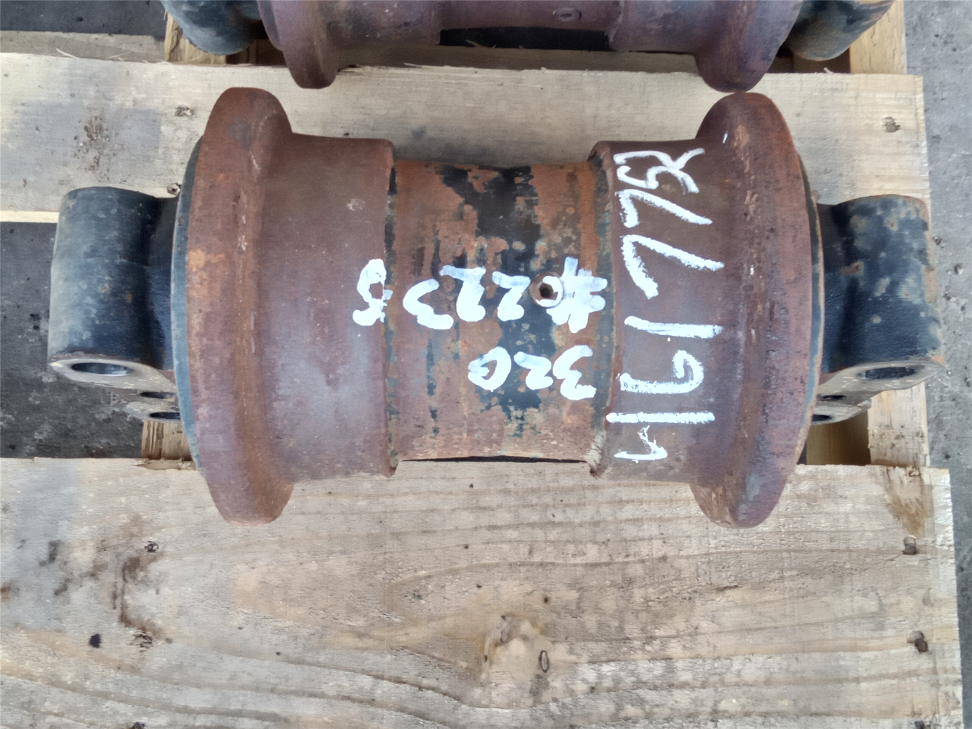 CAT 4617752 part 1