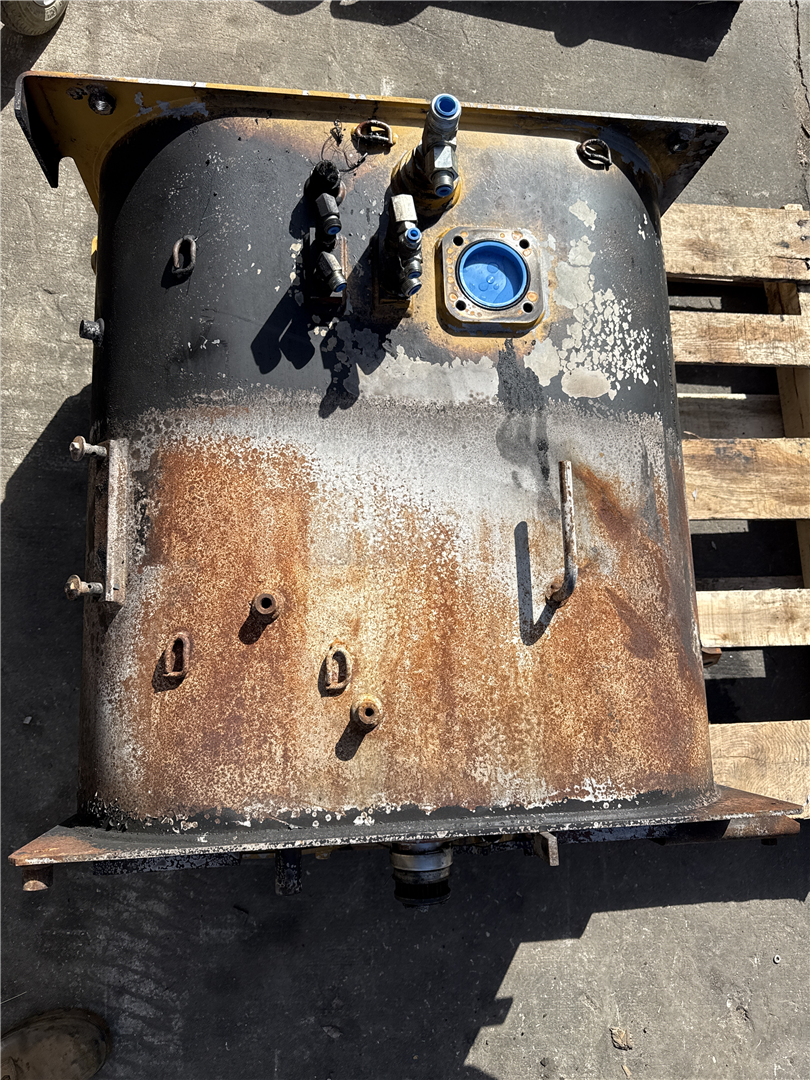 CAT 4892942 part 4