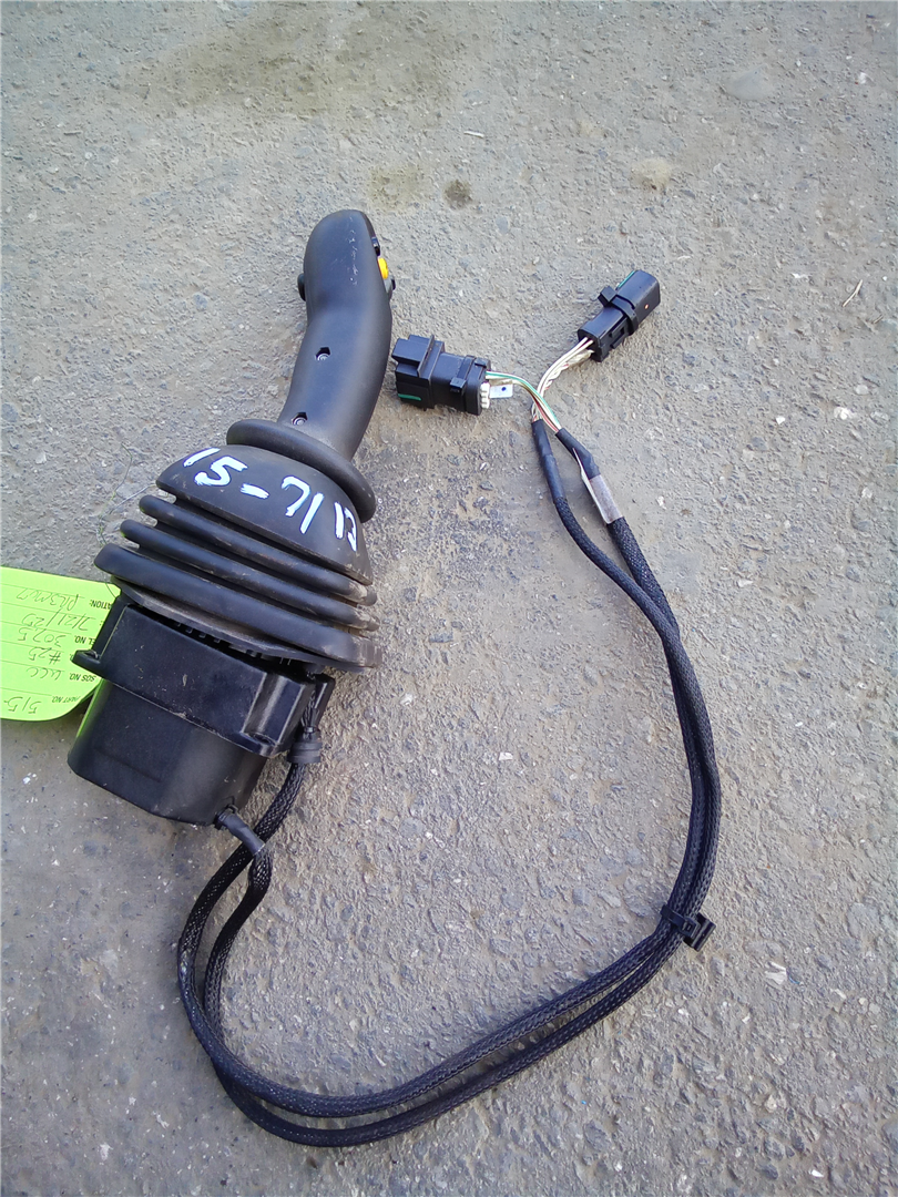 CAT 5157113 part 1