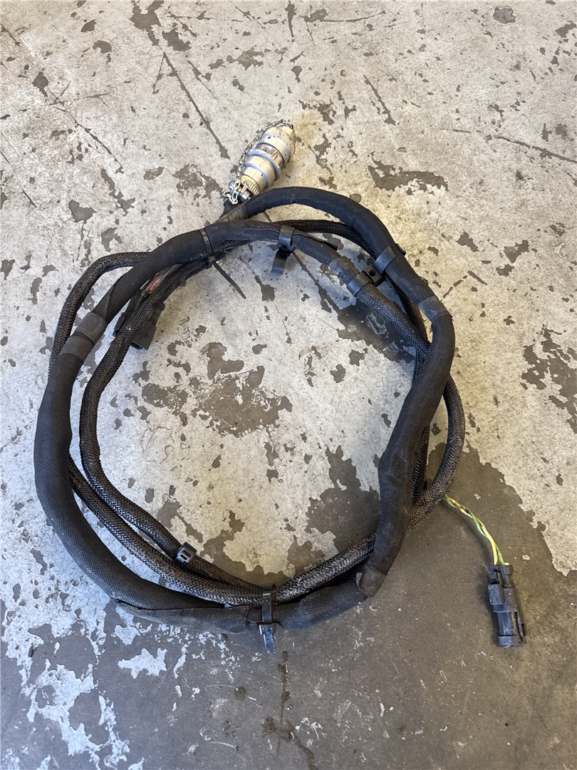 CAT 5255793 part 1