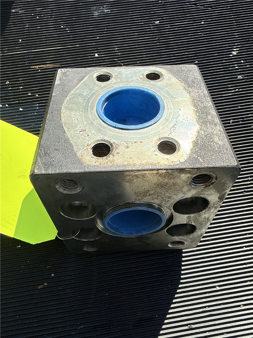 CAT 5573842 part 2