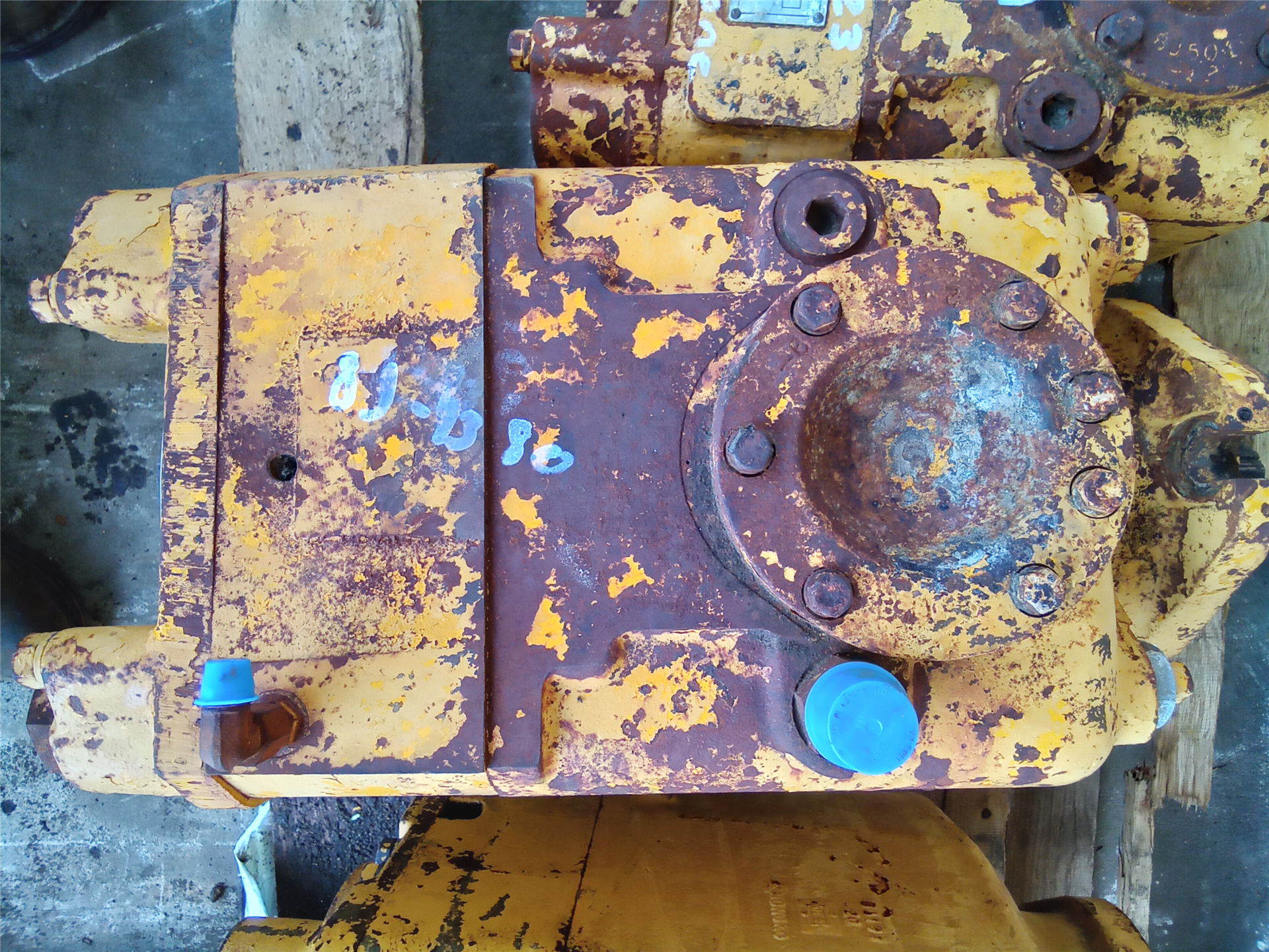 CAT 8J9380 part 1