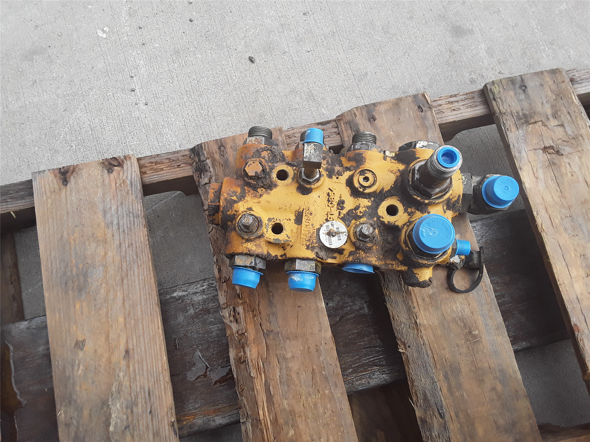 CAT 9T8704 part 1