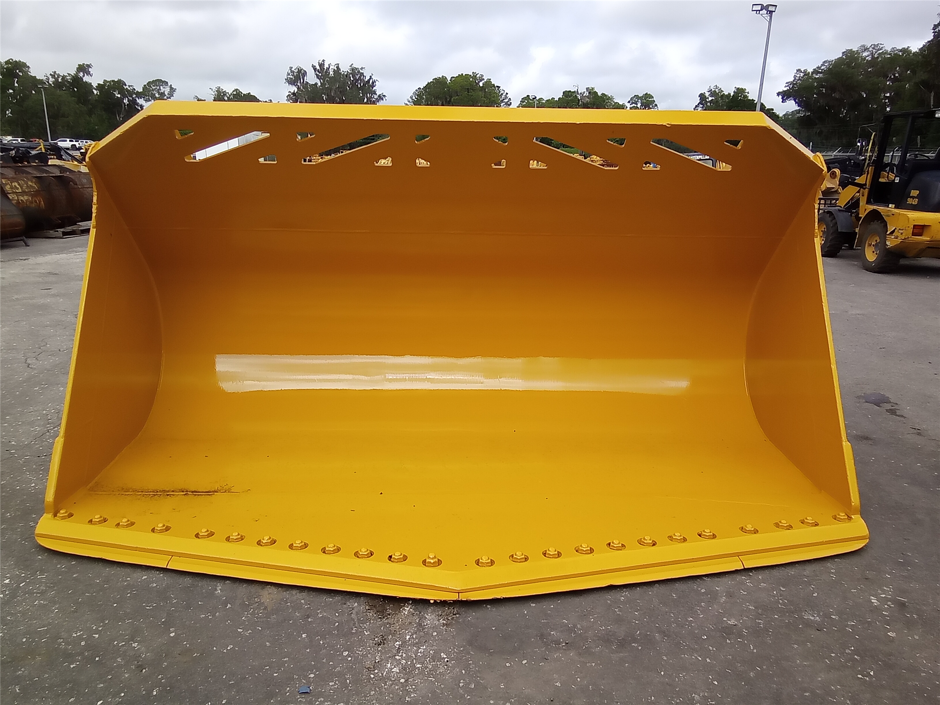 CAT BUC982M142INCH part 1