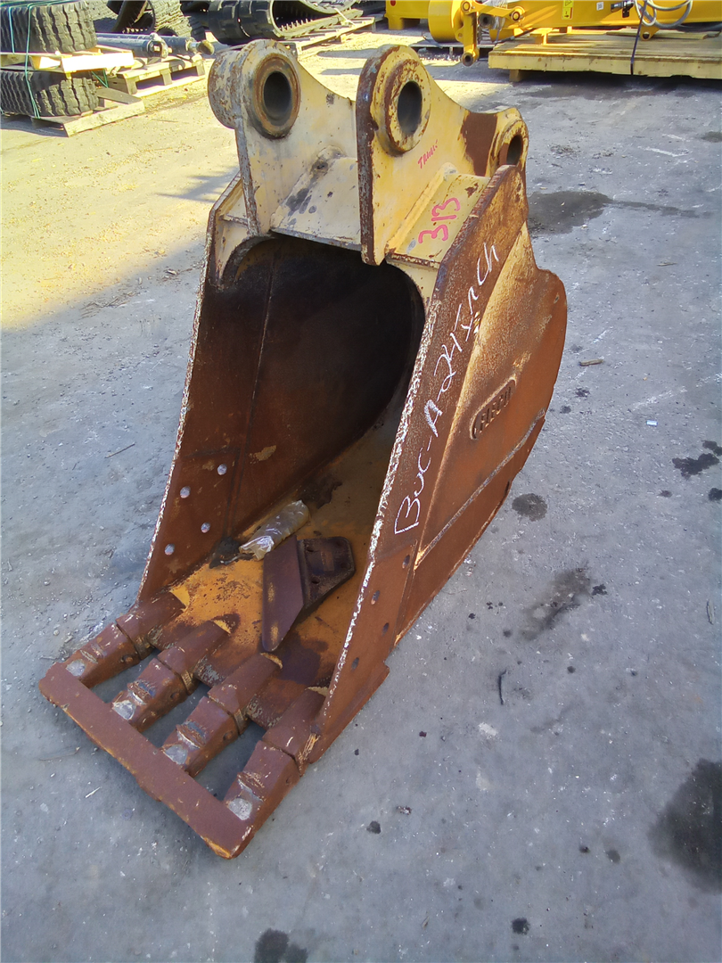 CAT BUCA24INCH part 1