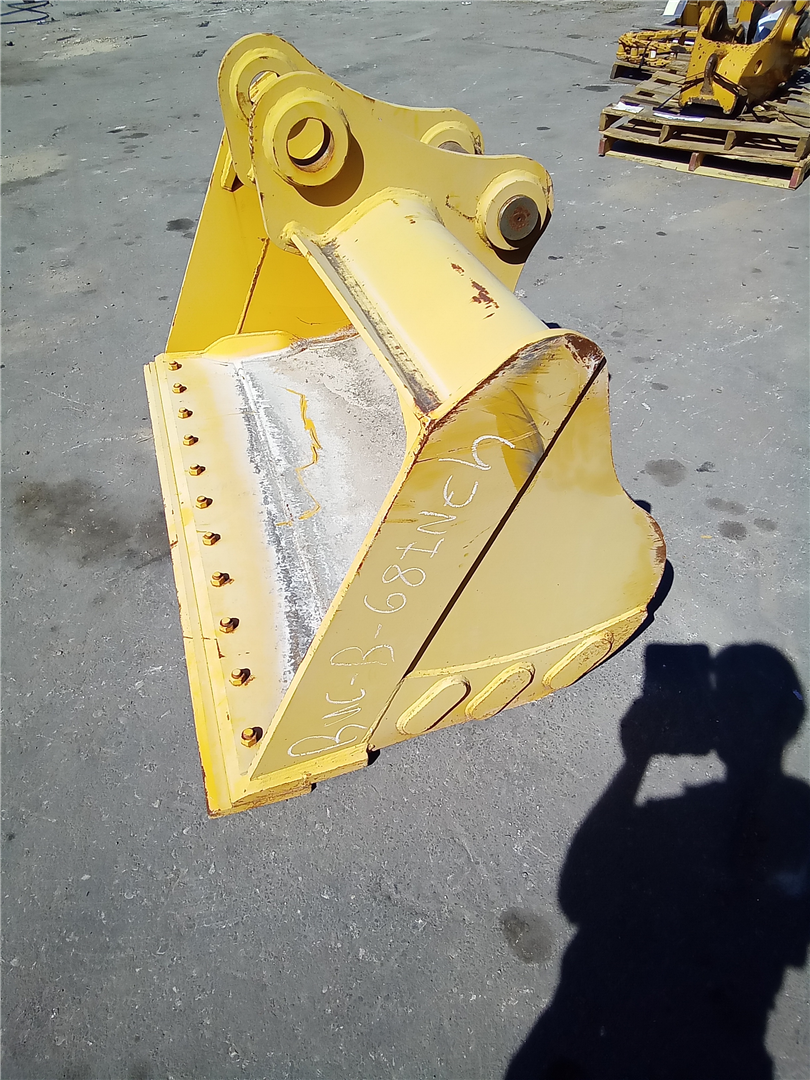 CAT BUCB68INCH part 1