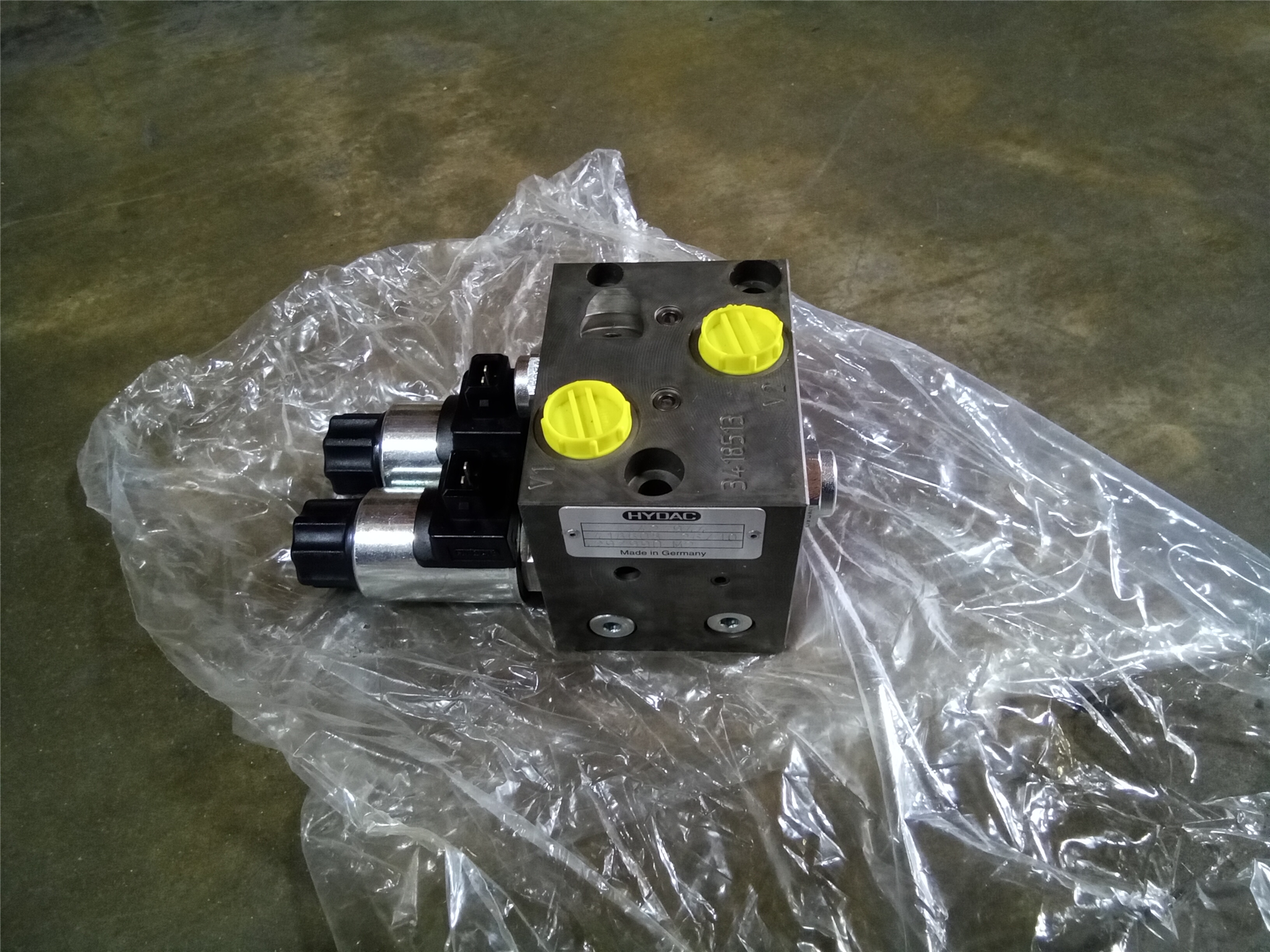 CAT 4297990M2 part 1