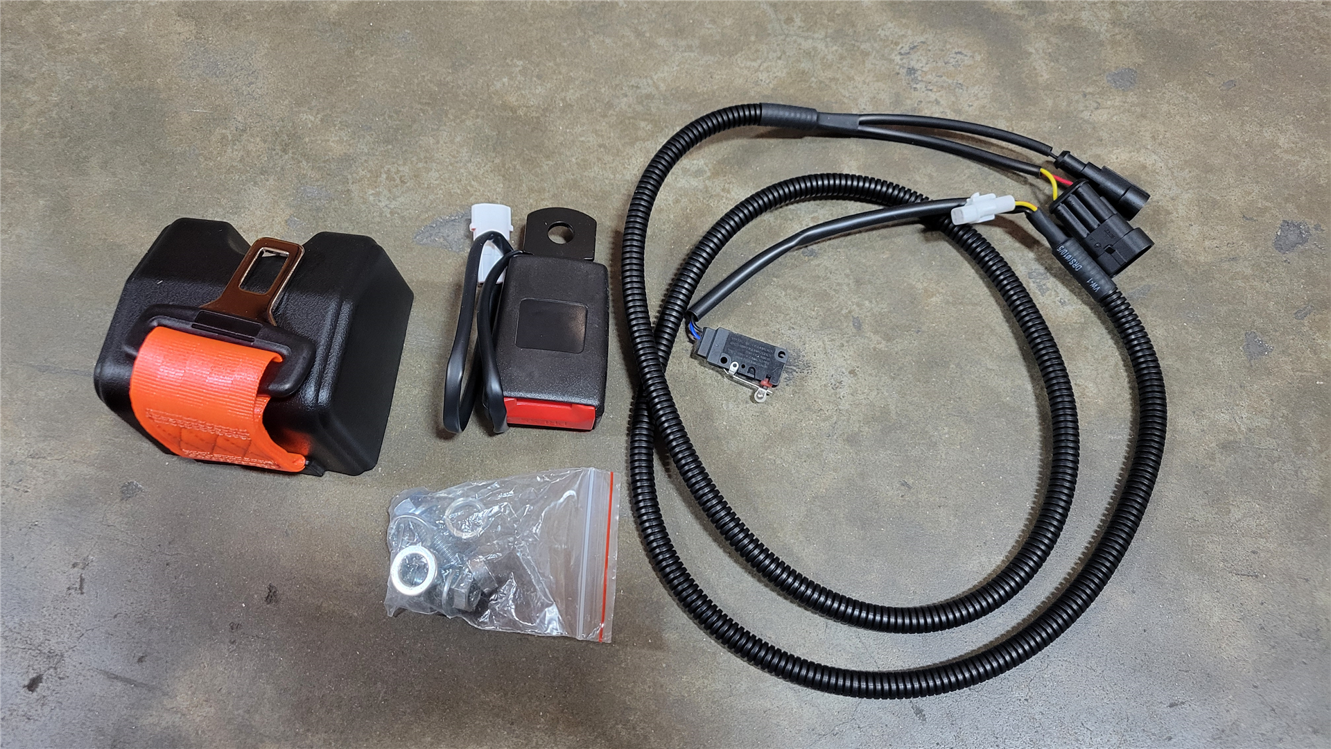 CAT 60104309704 part 1