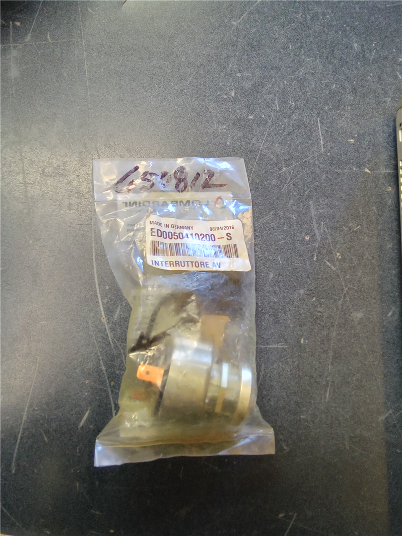 CAT 650812 part 1