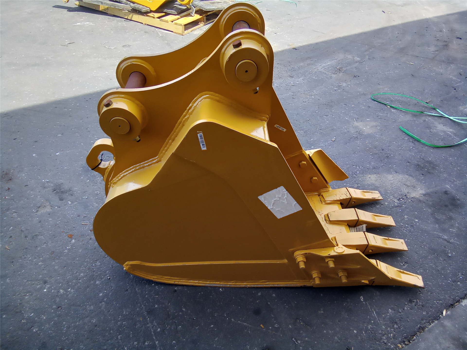 CAT BUC31024INCH part 1