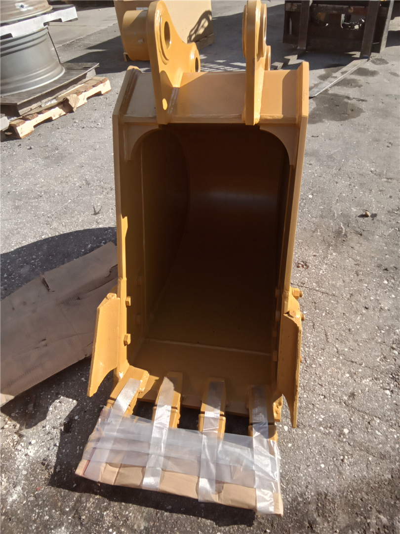 CAT BUCA24INCH part 2