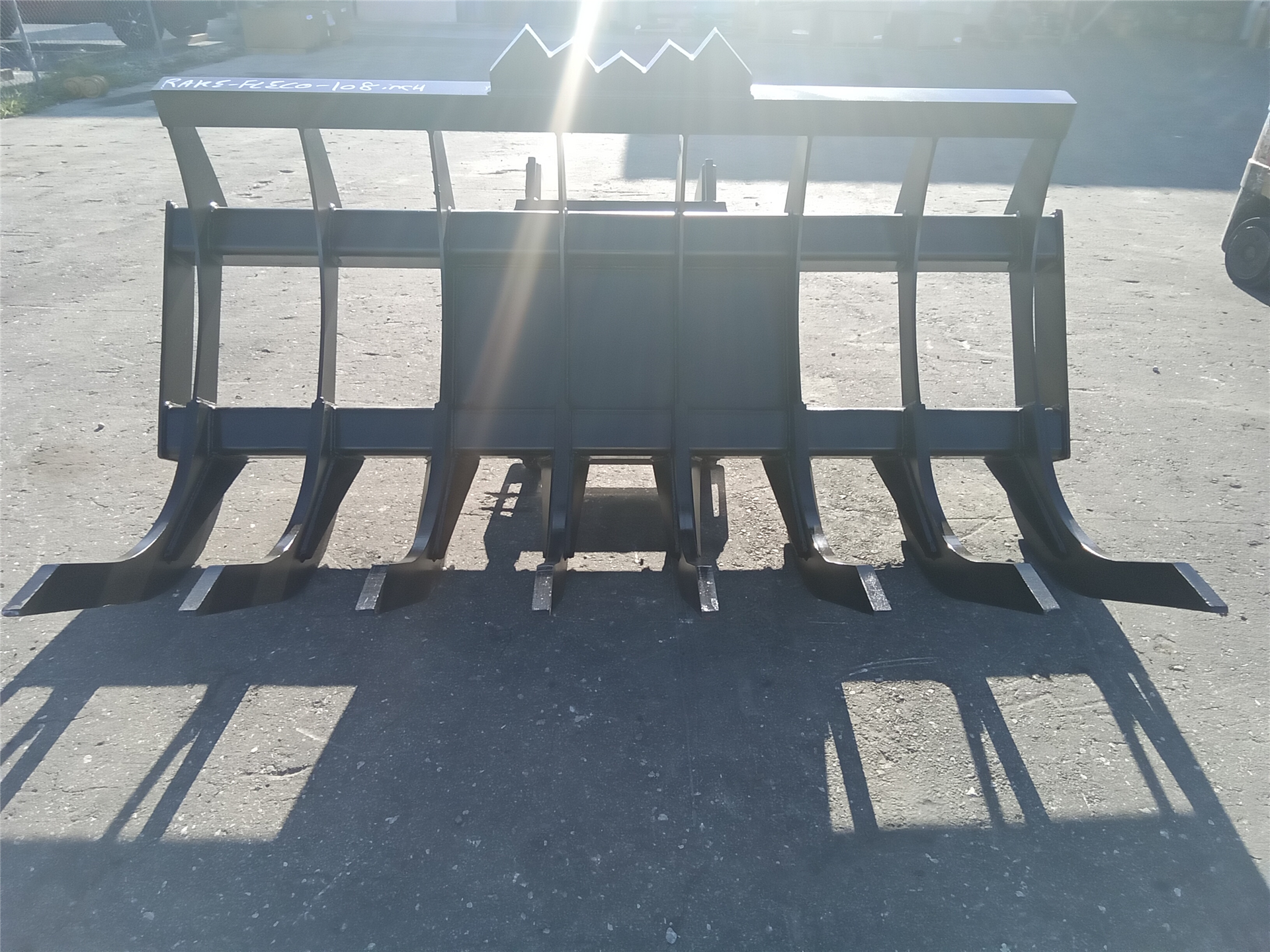 CAT RAKEFLECO108INCH part 5