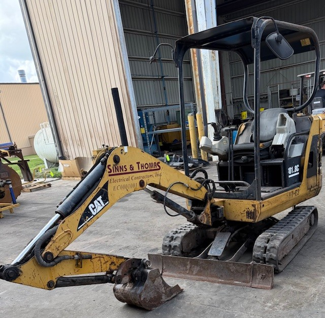 CAT MACHINE30182643 part 1