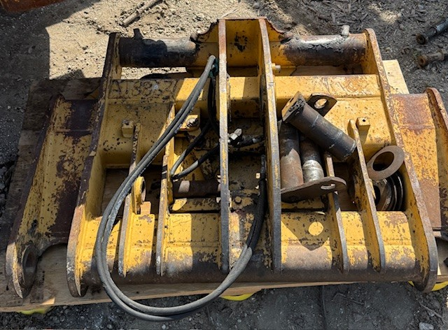 CAT 928G part 6